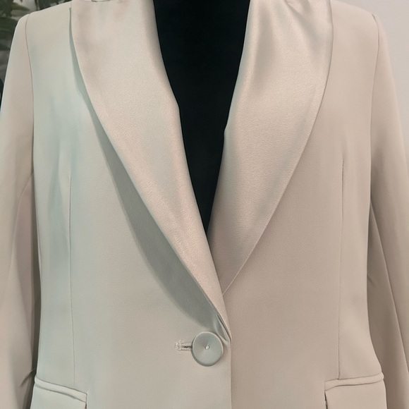 H&M Women's Blazer Ivory Jacket Size US S 4/6. Sleeve Workwear open lined - Picture 2 of 12
